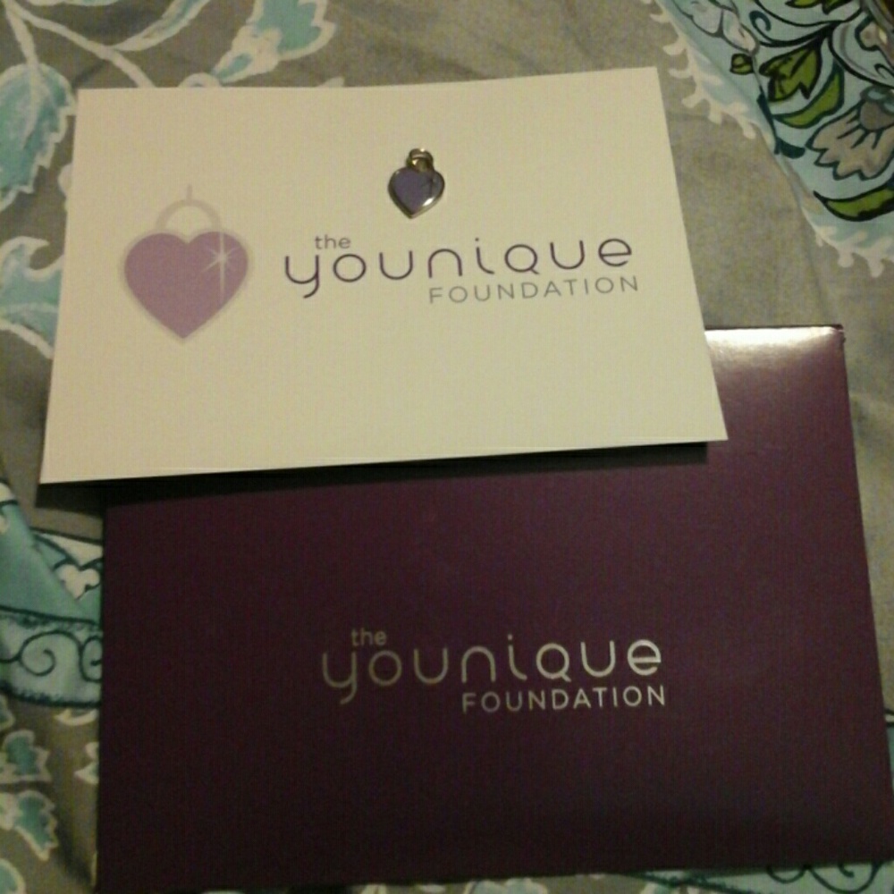 Younique Foundation Charm